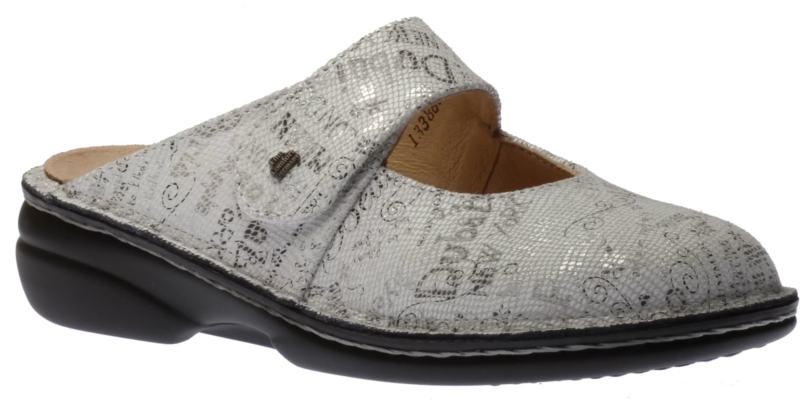 Store Stanford Blanco White Words Leather Clog Women Slipper